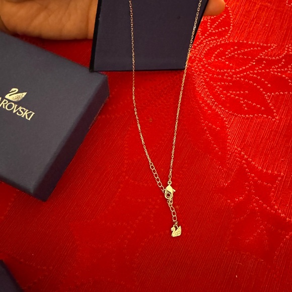 Swarovski Gold Necklace with Crystal Detailing - Picture 3 of 5